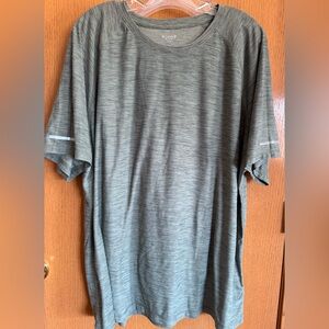 Old Navy Men's Short-Sleeve Heathered Sage Green Tee